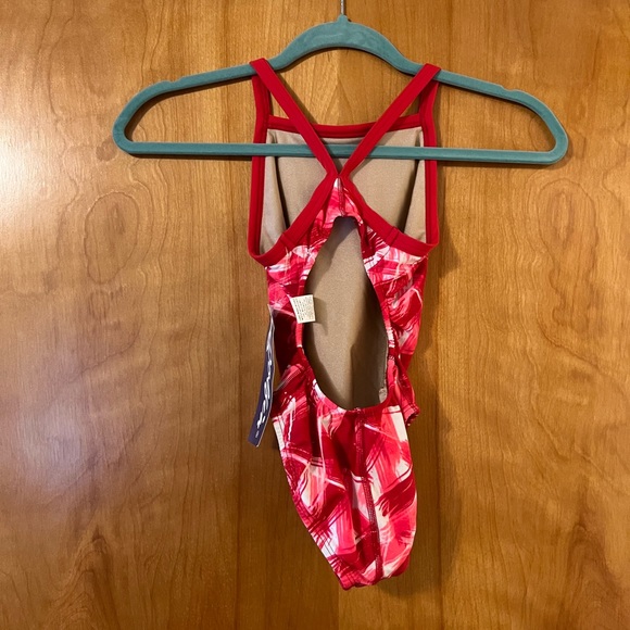 Dolfin Competition Swim Suit Abstract Red Swimsuit Girls Juniors Size 22 NWT - Picture 4 of 9